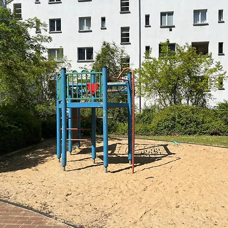 Alexa Spacious Design Up To 10 Persons - Parking - Superfast Wifi Berlino