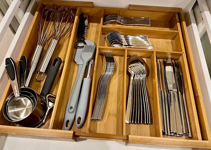 Alexa Spacious Design Up To 10 Persons - Parking - Superfast Wifi Appartamento *