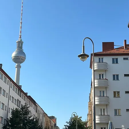 Alexa Spacious Design Up To 10 Persons - Parking - Superfast Wifi * Berlin