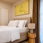 Alexa Spacious Design Up To 10 Persons - Parking - Superfast Wifi Daire Berlin