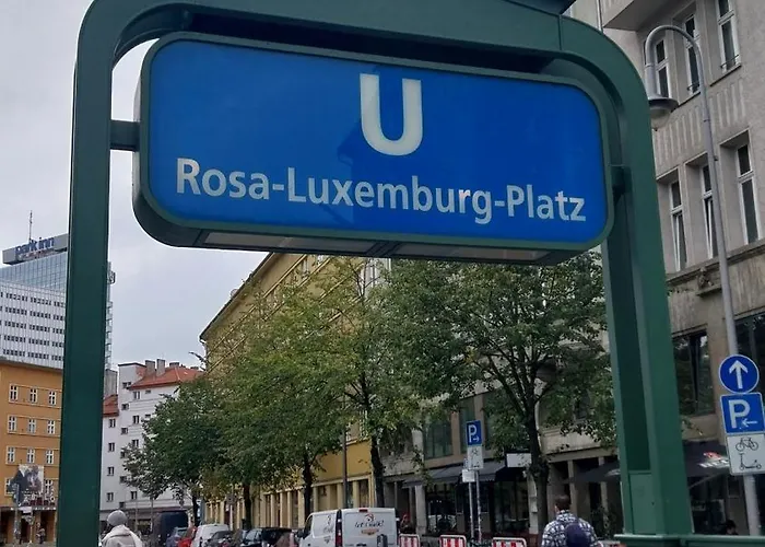 Lägenhet Alexa Spacious Design Up To 10 Persons - Parking - Superfast Wifi